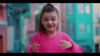 Filiz Kemal  Asiq Mecnun Official Video [upl. by Holbrooke]