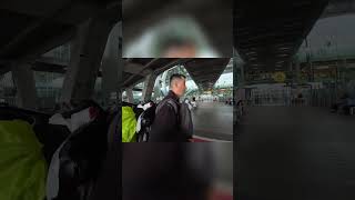 Onde pegar o Grab UBER no Aeroporto Internacional de Bangkok na Tailândia [upl. by Nilson671]