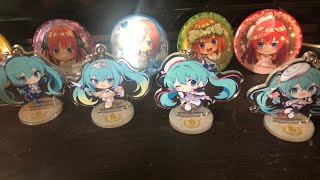 初音ミク RACING MIKU アクリルキーチェーン VOl1 を回したので紹介 [upl. by Aihsinyt]