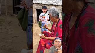 KASIHAN NENEK ADEK KASIH MAKANAN ENAK BUAT NENEK funny comedy story dubbing shorts [upl. by Nedrud606]