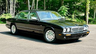 2000 Jaguar XJ VANDEN PLAS FOR SALE AT CHICAGO CAR CLUB [upl. by Beatrice]