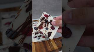 Une Recette gourmande parfaite pour l’été  🤤🍒 shorts recette recettefacile glace seizemay [upl. by Anipsed368]