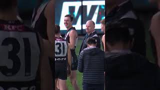 Ken Hinkley and James Sicily exchange words postmatch afl aflfinals [upl. by Sonya]