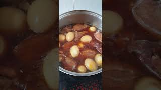 PORC AU CARAMEL ET AUX OEUFS  THIT KHO TRUNG [upl. by Howlyn]