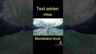 Test aérien double 8 mètres mondraker level xr [upl. by Frodine]