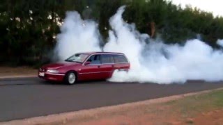 V8 Wagon skid Smashing a set [upl. by Feliza]