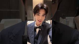 Justin Huang黄明昊路理米砂版我姓石哈哈哈🤪 justinhuang 黄明昊 저스틴 huangminghao 包上恩 沙漏 reverseddestiny [upl. by Ylrahc891]