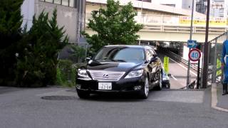 警視総監の車列 Superintendent General of Tokyo MPD 2012 [upl. by Gasper]