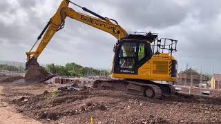 KW Bell Group JCB 140XLC loads JCB 9 tonne cabbed dumper [upl. by Eed]