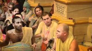 Hare Krsna Kirtan At Sri Vrindavan Dham w Aindra Prabhu ep5 [upl. by Lowney]