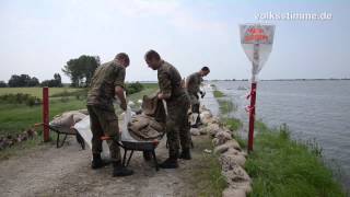 Hochwasser in der Altmark Kampf gegen Deichbruch bei Fischbeck [upl. by Aneala]