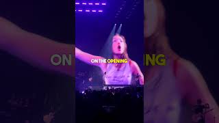 Olivia Rodrigo tries a stop challenge with the crowd during her concert 🤫✋🛑 [upl. by Aiset]