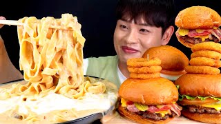 ASMR 콘치즈 크림파스타🍝육즙팡팡 수제버거 바사삭 어니언링 찍먹방 Corn Cheese Pasta With Homemade Burger Onion Ring MuKBang [upl. by Sakram]