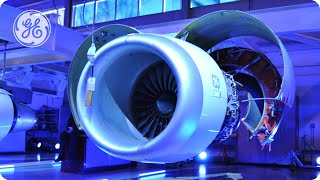 CF3410A  Fan Cowl Opening and Closing  GE Aerospace Maintenance Minute [upl. by Yvaht]