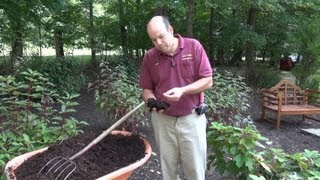 Choosing Bark Mulches [upl. by Yoshiko80]