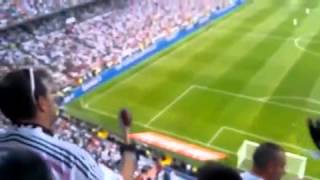 Grada Fans RMCF  Indios decidme qué se siente [upl. by Serdna872]