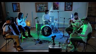 Foot Squeaker  Old Man  Neil Young Cover  Live From St Columbas Old Folks Club Gorey [upl. by Ecneitap326]