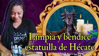 Unboxing estatuilla de Hécate  limpiar y bendecir estatuillas de Hécate [upl. by Lika257]