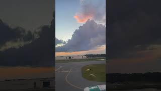 My frontier flight landing in Orlandoplanes aviation avgeek airport airlines [upl. by Nare]