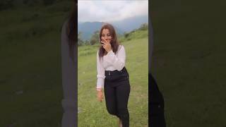 Khubsurat hai vo Tu Lekin Dil Lagane Ki Kabil Nahin Hai🤭😔👍❤️subscribe [upl. by Aznola]