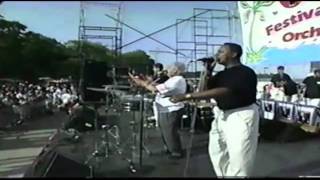 Tito Puente en Orchard BeachCastellano Que Bueno Baila Usted [upl. by Anual]