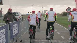 Team Buienradar bij Eneco NK Tegenwindfietsen [upl. by Evonne161]