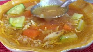 CALDO de pollo en amarillo con AZAFRANCILLOReceta de mi ABUELA ❤️ [upl. by Ralyks697]