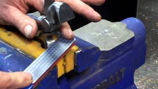 Sharpening a Farriers Hoof Nipper [upl. by Gianna]