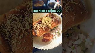 Kachi dabeli in sath rasta near big bazar solapur Maharashtra  Rs30  streetfood food [upl. by Cordalia]