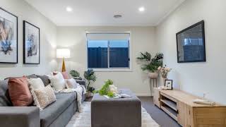 9 Adventure Crescent ROXBURGH PARK Victoria [upl. by Hui552]