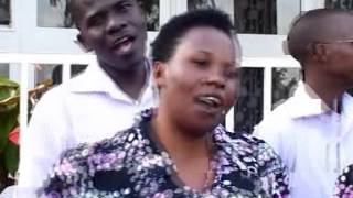 ABAKURIKIYE YESU FAMILY CHOIR USIKATE TAMMA 01 [upl. by Debi]