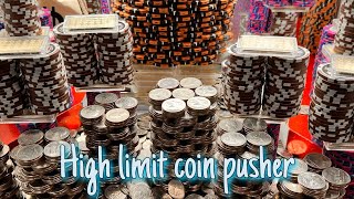 1 quarter challenge high limit coin pusher [upl. by Sakul]