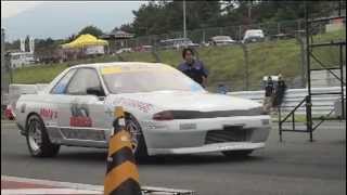 R32 GTR Drag Race Car quotNissan Skylinequot ドラッグレース [upl. by Laro419]