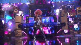 David Guetta ft Nicki Minaj  Turn Me On and Super Bass Live At AMA 2011 [upl. by Aihcela]