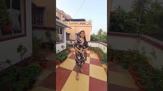 Bindiya Chamke Churi Khanke bollywood hindisong song [upl. by Tychonn]