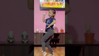 Ma ta dhale dhale 😁 shorts dance youtubeshorts [upl. by Ennalorac]