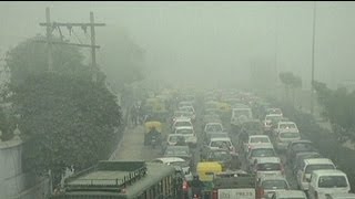 La India permanece impasible ante la alta contaminación de Nueva Delhi [upl. by Largent]