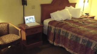 Hotel Room Tour  ADA compliant Room Days Inn Princeton WV for TJelevatorfan [upl. by Marden]