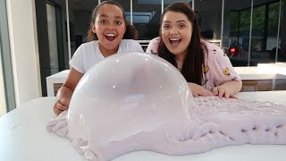 KARINA GARCIA SHOWS TIANA HOW TO MAKE SLIME Slime Fails [upl. by Nomyar95]