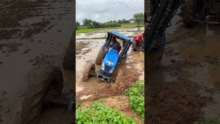 New holland 4wd tractor stuck shorts trending tractor [upl. by Barri]