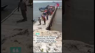 DetikDetik Jembatan Roboh di Pulau Hatta Maluku Tengah channelpewartatv viralvideo [upl. by Siugram359]