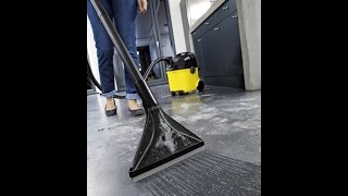 Aspirator cu spalare pentru pardoseala  Karcher SE 5100 [upl. by Ynnatirb]