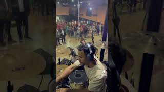 Foi de F a baqueta 🙌🏻🥹 drums baterasbrasil drummer bateras drumcover [upl. by Daberath]