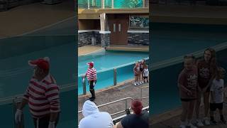 They were surp 😂 Tom mime SeaWorld seaworldmime funny fun funnyvideo comedy viralvideo [upl. by Ayak]