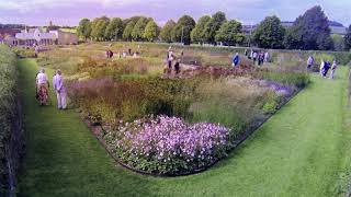 Five Seasons The Gardens of Piet Oudolf  Hummelo fall timelapse [upl. by Zetnwahs]