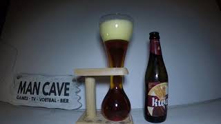 Secret of Pourin in a Pauwels Kwak into its specific Koetsiers glass [upl. by Nalyr]