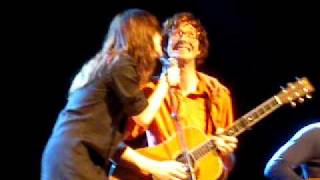 Kings Of Convenience Know How feat Feist   Live  Le Bataclan 11112009 [upl. by Gayleen396]