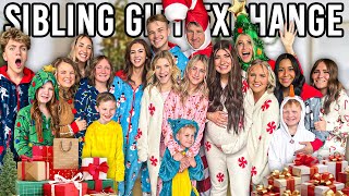 SiBLiNG GIFT EXCHANGE w 16 KiDS 2024 🎁 🎄 [upl. by Travax]