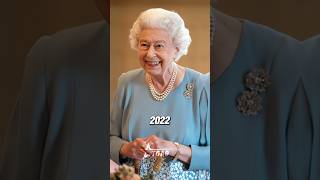 La Reina Isabel  A través de los años 👑🇬🇧 20221926 shorts reinaisabel evolución rip [upl. by Yelahc]