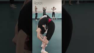 Devilish training for waist flexibility😮danceflexibilitysplitballetyyaya [upl. by Yssej165]